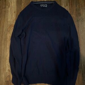Mens club room navy sweater. Medium. Preowned.